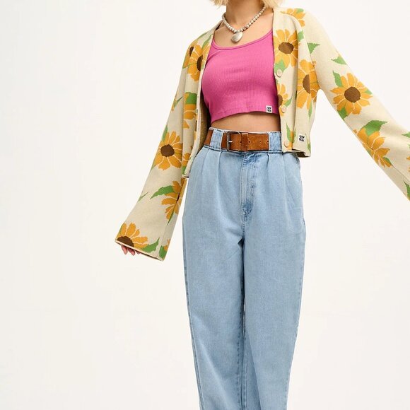 NWT Lucy & Yak Addison Tapered Denim Jeans in Light Wash Blue - Picture 3 of 6